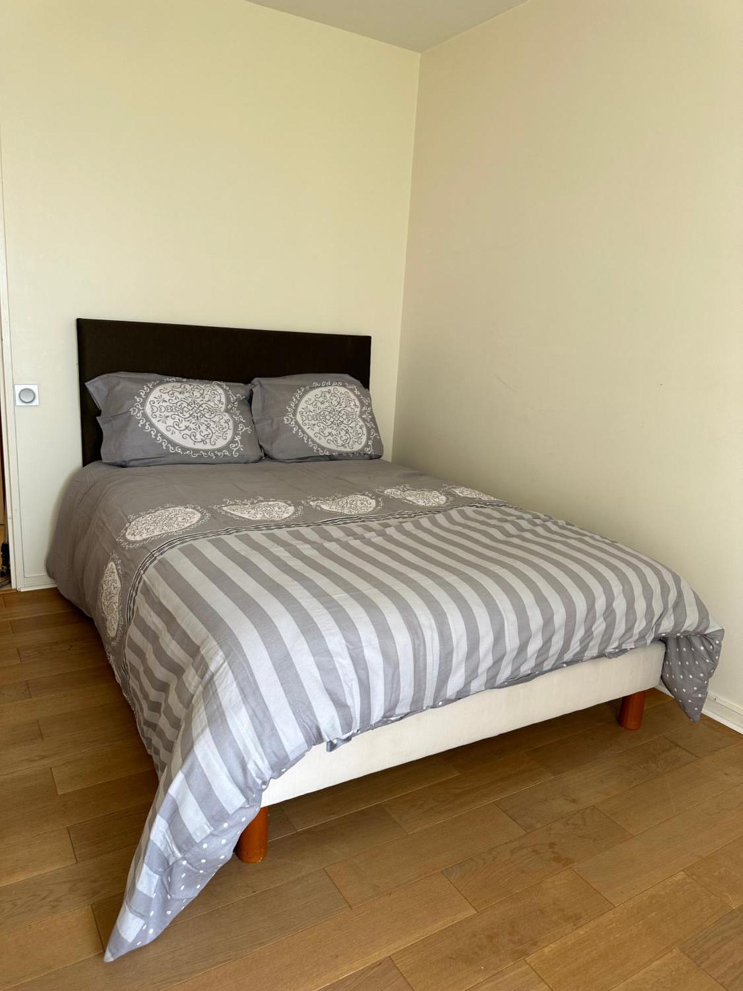 Joli Appartement 49 M² Proche Centre Paris, อิซซีเลมูลิโนต์ ภายนอก รูปภาพ
